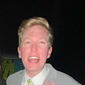 Meet your Posher, Corbin